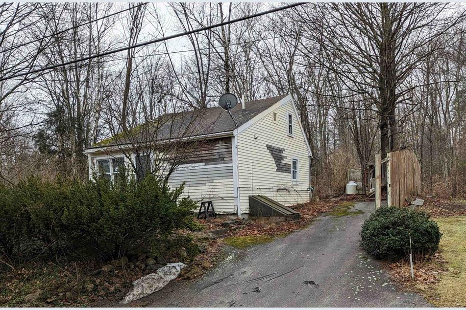 103 Forest Rd, Lyndeborough, NH 03082 MLS 4987217 Coldwell Banker