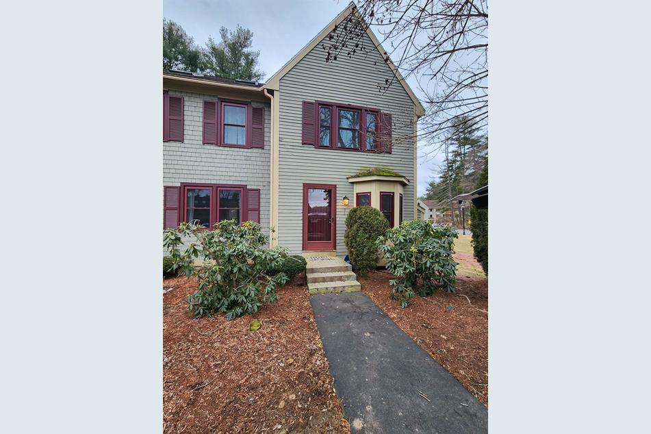 96 Bartemus Trail, Nashua, NH 03063 MLS 4987303 Coldwell Banker