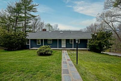 15 Juniper Road, North Hampton, NH 03862 - Photo 1