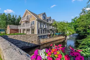 36 Grove St, Peterborough, NH 03458 - Photo 1