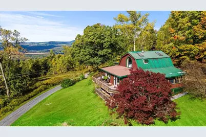 489 Ridge Rd, Shaftsbury, VT 05262 - MLS 5016447 - Coldwell Banker