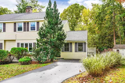 10 Button Drive #B, Londonderry, NH 03053 - Photo 1