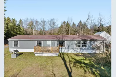 143 Haskins Terrace, Berlin,  05663 - Photo 1