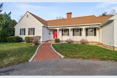 45 Epping Road, Exeter, NH 03833 - Photo 1