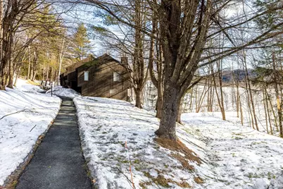 401 Old Quechee Road #9D, Hartford, VT 05059 - Photo 1