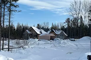 11 Grandview Dr, Clarksville, NH 03592 - Photo 1