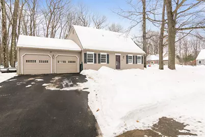 643 Oak Circle, Colchester, VT 05446 - Photo 1