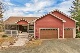 144 Grandpa Harry&apos S Ln, Carroll, NH 03595 - Photo 1