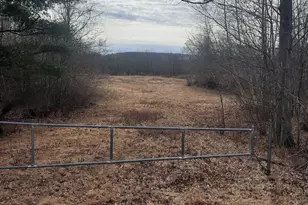 33 Locke Rd, Concord, NH 03301 - Photo 1