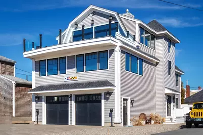 11 Epping Avenue, Hampton, NH 03842 - Photo 1