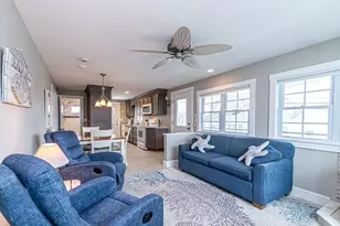 17 Cole St, Hampton, NH 03874 - Photo 1