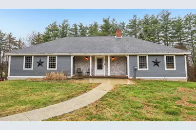 198 Main Street, Sandown, NH 03873 - Photo 1