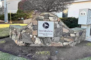 511 Ocean Blvd, Hampton, NH 03870 - Photo 1