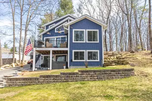 20 Bailey Shore Rd, Hampstead, NH 03841 - Photo 1