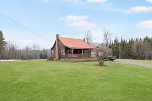 604 Hill Rd, Dummer, NH 03588 - Photo 1