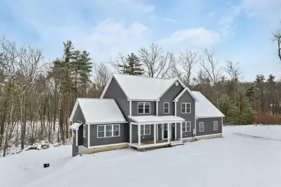 125 Laurel Road #33, Hooksett, NH 03106 - Photo 1