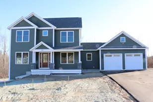 425 Grady Ln, Pembroke, NH 03275 - Photo 1