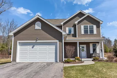 21 Redwood Way, Manchester, NH 03102 - Photo 1