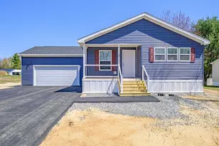 5 Easter Ln, Rochester, NH 03868 - Photo 1