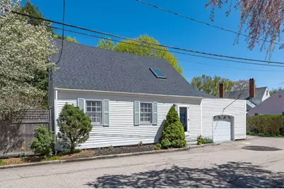 15 Mount Vernon Street, Portsmouth, NH 03801 - Photo 1