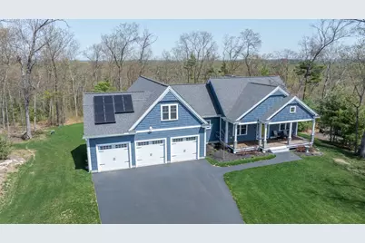 19 Captain Bannon Circle, Merrimack, NH 03054 - Photo 1