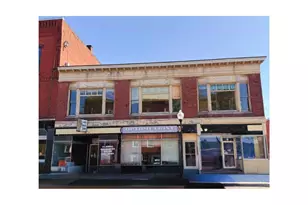 28 Sullivan St, Claremont, NH 03743 - Photo 1