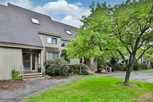 11 Belmont Ct, Bedford, NH 03110 - Photo 1