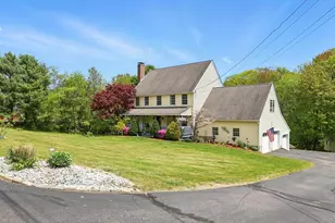 55 Robinson Ln, Barrington, NH 03825 - Photo 1