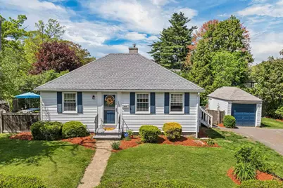 266 Salmon Street, Manchester, NH 03104 - Photo 1