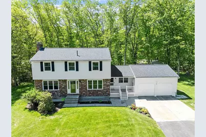 11 Woodhenge Circle, Londonderry, NH 03053 - Photo 1