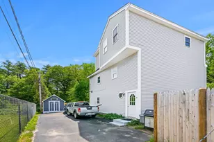 19 Fowlers Ct, Seabrook, NH 03874 - Photo 1