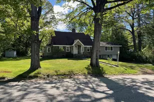 143 Pearl St, Franklin, NH 03235 - Photo 1