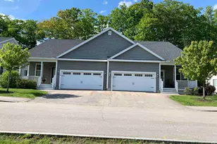 54 Cielo Dr, Dover, NH 03820 - Photo 1