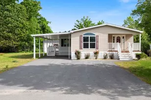 49 Hagop Rd, Salem, NH 03079 - Photo 1