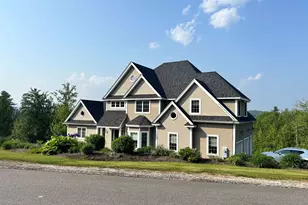 4 Mountain Ridge Dr, Meredith, NH 03253 - Photo 1