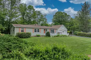 9 Smith Ave, Plymouth, NH 03264 - Photo 1