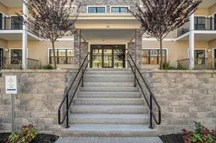 55 Pointe Pl, Dover, NH 03820 - Photo 1