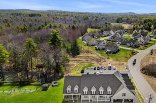 10 Diamond Oaks Blvd, Kingston, NH 03848 - Photo 1