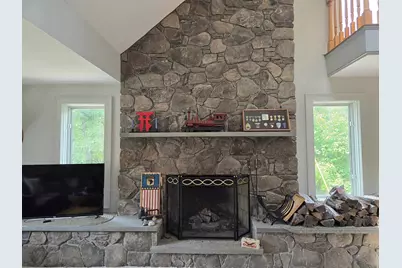 564 Main Street, Fremont, NH 03044 - Photo 1