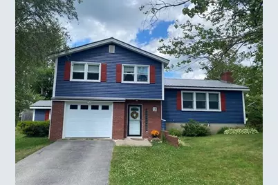 15 Vernon Avenue, Rochester, NH 03867 - Photo 1