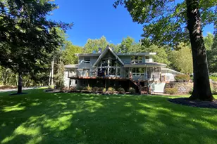 48 N Pepperell Rd, Hollis, NH 03049 - Photo 1