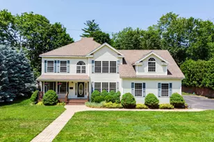 106 Walnut Hill Ave, Manchester, NH 03104 - Photo 1