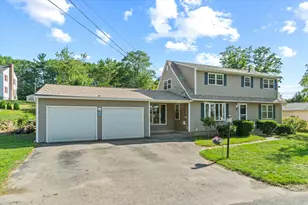 9 Bryant Rd, Nashua, NH 03062 - Photo 1