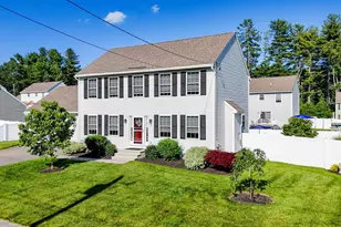 4 Chestnut St, Hudson, NH 03051 - Photo 1