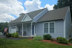 49 Lexington Ct, Hudson, NH 03051 - Photo 1