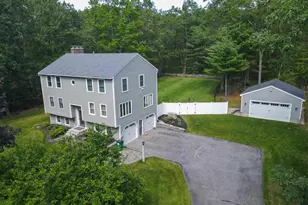 12 Fields Farm Rd, Merrimack, NH 03054 - Photo 1