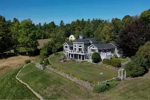 906 Main St, New London, NH 03257 - Photo 1