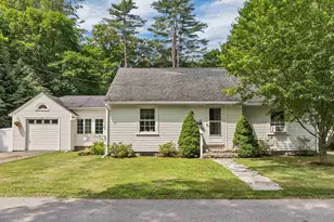 6 Davis St, Concord, NH 03301 - Photo 1