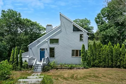 11 Roberts Road, Rochester, NH 03867 - Photo 1