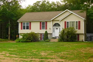 65 Daniel Dr, Wakefield, NH 03830 - Photo 1